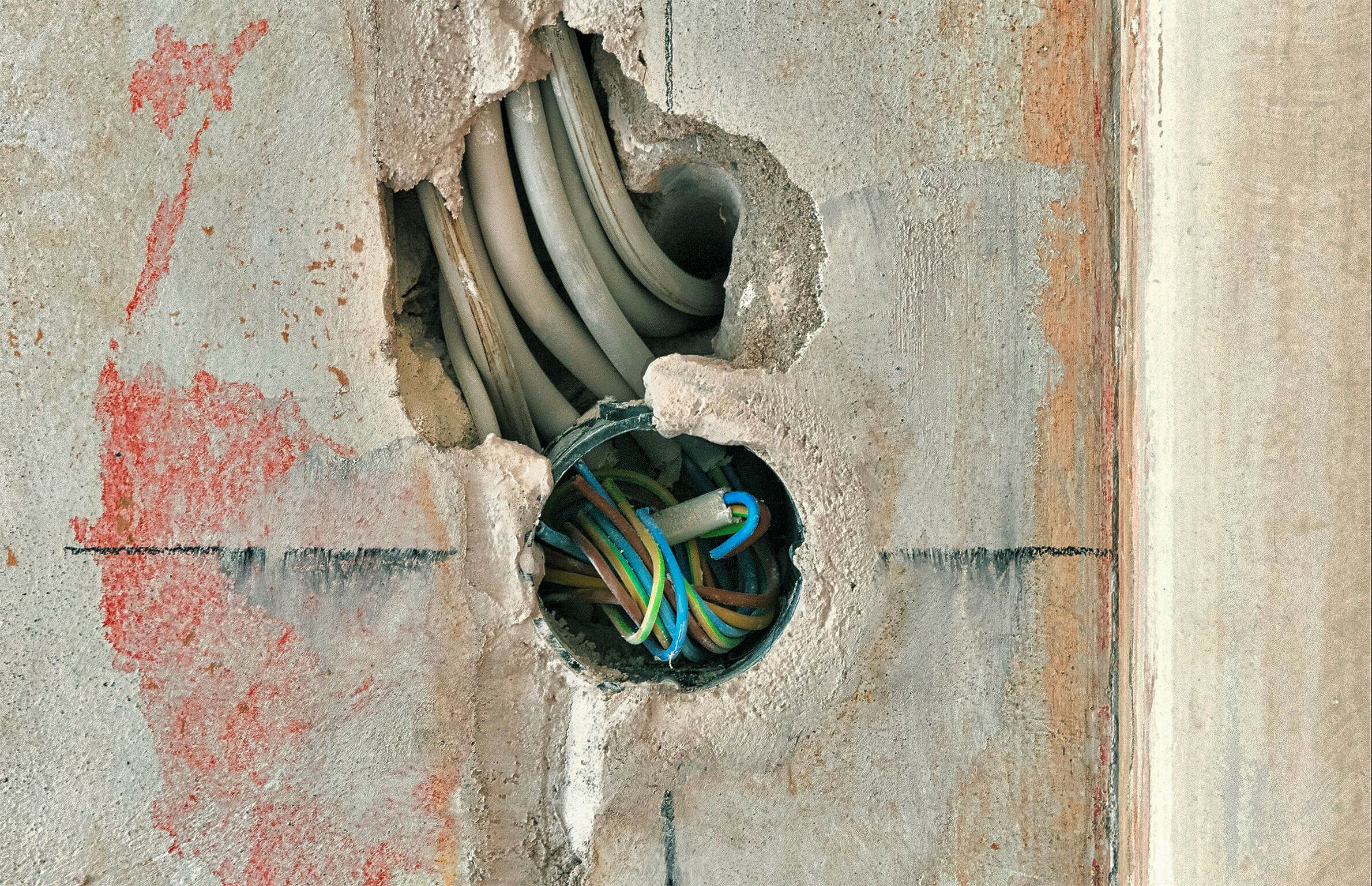 Als Elektriker für Energie- und Gebäudetechnik kümmert sich die Firma Cummerow Elektro-Anlagen in der Metropolregion Hamburg um die komplette Hauselektrik. Und wir uns um das Marketing und die Werbung.